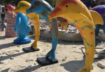噴漆海豚雕塑廠家 卡通廣場(chǎng)小品 草地切面海豚雕塑
