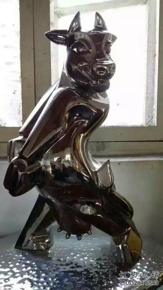 鏡面狼雕塑廠家 現(xiàn)代戶外擺件 游樂場(chǎng)異形狼雕塑 鏡面狼雕塑廠家 現(xiàn)代戶外擺件 游樂場(chǎng)異形狼雕塑