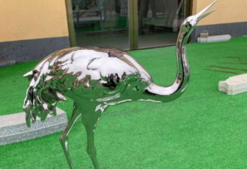 鏡面鴕鳥(niǎo)雕塑廠(chǎng)家 現(xiàn)代廣場(chǎng)擺件 游樂(lè)場(chǎng)異形鴕鳥(niǎo)雕塑