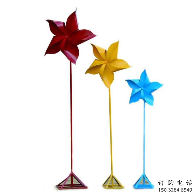 街頭風(fēng)車(chē)雕塑廠家 大型別墅區(qū)擺件 創(chuàng)意不銹鋼風(fēng)車(chē)雕塑生產(chǎn)