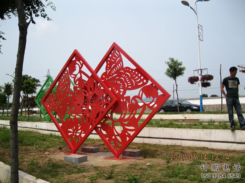 公園屏風(fēng)雕塑廠家 戶外擺件 剪紙不銹鋼屏風(fēng)雕塑