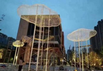 創(chuàng)意云梯雕塑廠家 鏤空小品 公園不銹鋼云梯雕塑生產