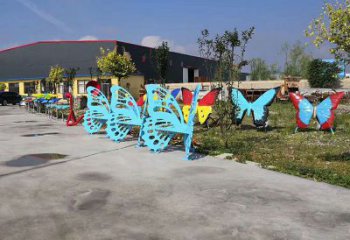 歐式凳子雕塑廠(chǎng)家 抽象鏤空擺件 烤漆不銹鋼凳子雕塑廠(chǎng)