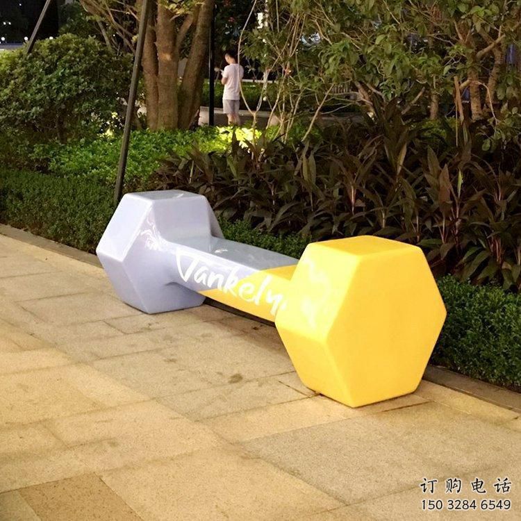 異形啞鈴雕塑廠家 現(xiàn)代廣場(chǎng)小品 創(chuàng)意不銹鋼啞鈴雕塑廠