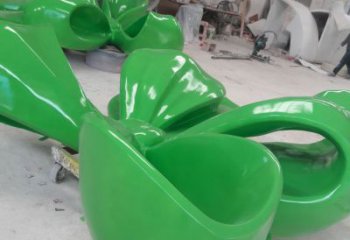 異形蝴蝶結雕塑廠家 現(xiàn)代公園小品 創(chuàng)意蝴蝶結雕塑生產(chǎn)制作