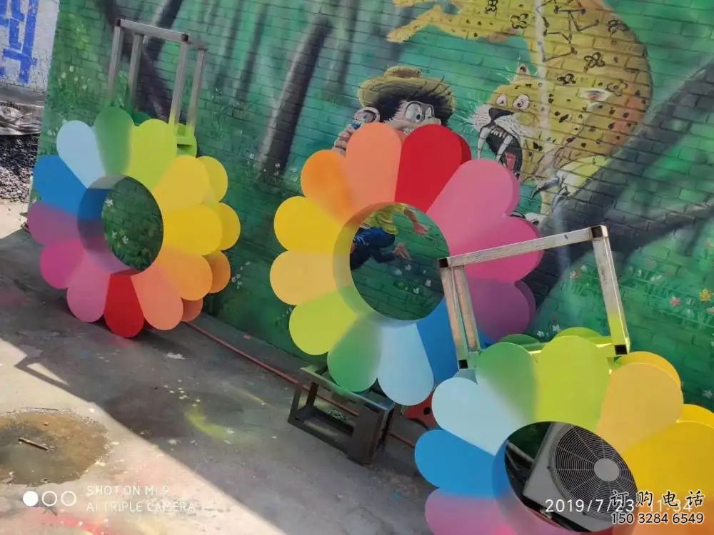 異形花苞雕塑廠家 現(xiàn)代公園小品 廣場(chǎng)不銹鋼花苞雕塑廠