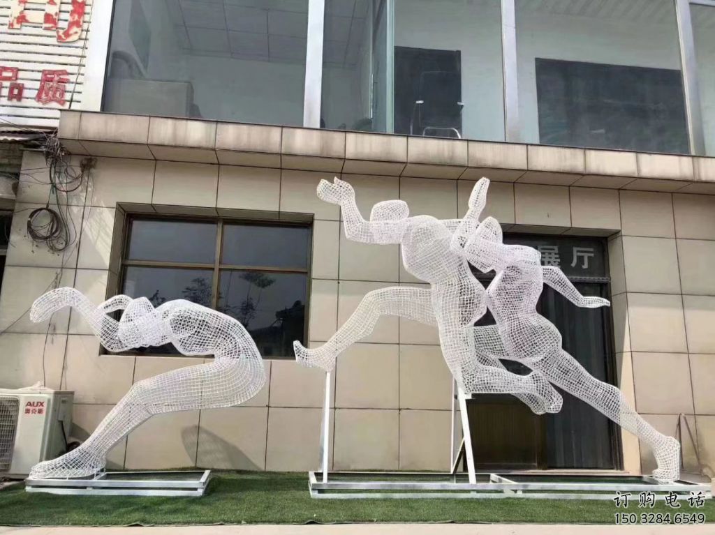 大型跑步雕塑廠家 鏤空小品  不銹鋼鏤空跑步雕塑價(jià)格