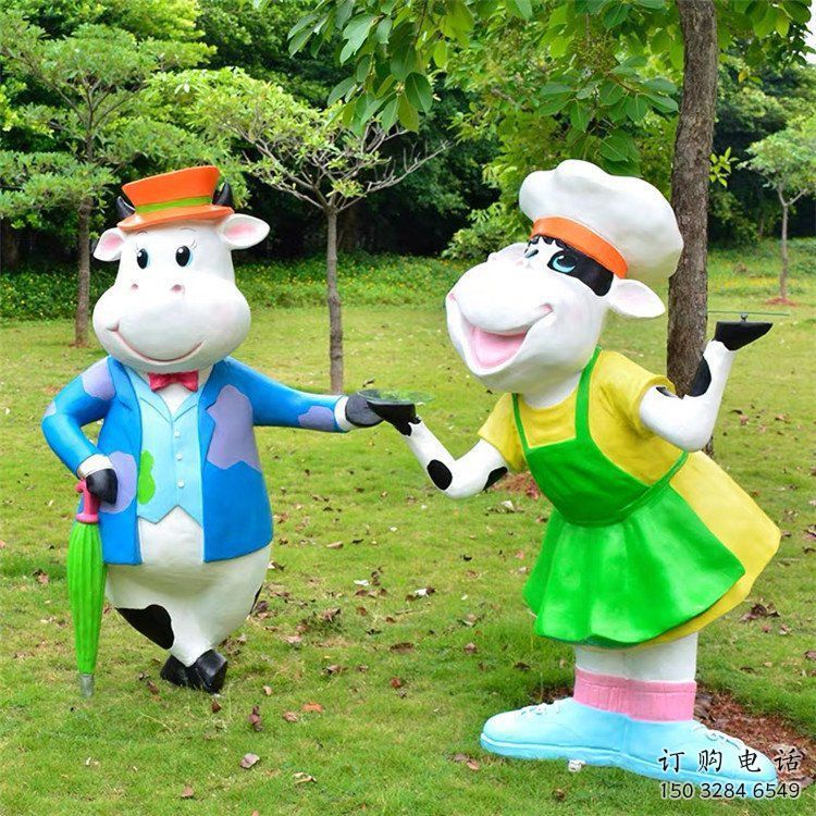 廣場圣誕老人雕塑廠家  公園彩繪現(xiàn)代小品  