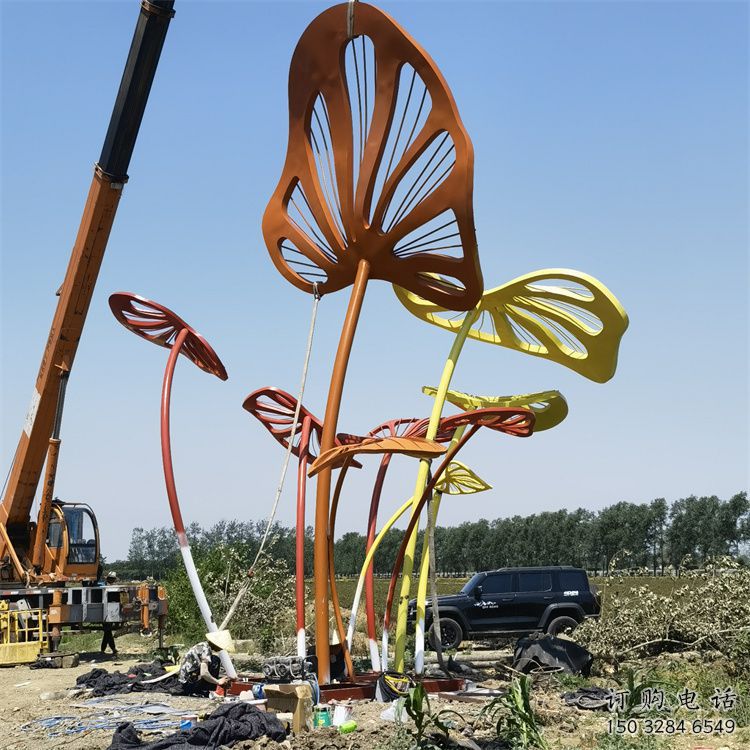 樹(shù)葉雕塑廠家 鏤空烤漆工藝 不銹鋼植物雕塑