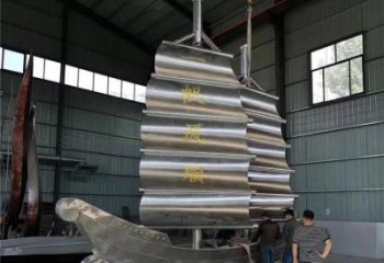 景區(qū)帆船雕塑常用，鍍金歐式雕塑，鐵藝材質(zhì)