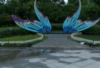 戶外大型翅膀雕塑廠家，拉絲景觀雕塑，抽象效果
