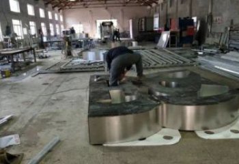 甲骨文雕塑提供，美陳雕塑，不銹鋼甲骨文雕塑制作廠家