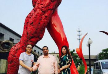 廣場人字雕塑優(yōu)價，美陳組合，不銹鋼人字雕塑廠家特供