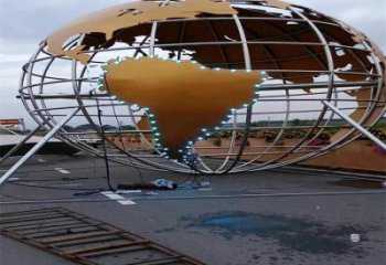 地球儀雕塑展品，景觀概念，鏤空鏡面地球儀雕塑優(yōu)選
