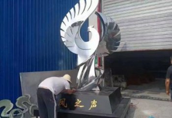 景觀鳳凰雕塑定做，小區(qū)擺件，鏡面不銹鋼鳳凰雕塑制作