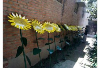 太陽(yáng)花雕塑指用，景觀雕塑，園林太陽(yáng)花雕塑點(diǎn)擊