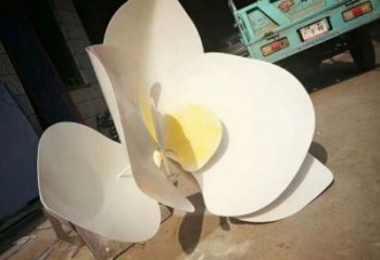 蘭花雕塑生產(chǎn)，景區(qū)案例，彩繪蘭花花朵雕塑優(yōu)選