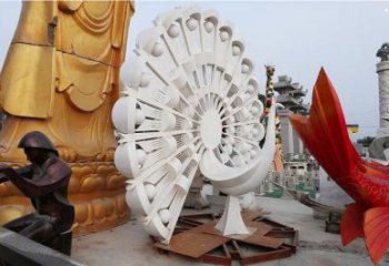 孔雀開屏雕塑擺件，地標(biāo)擺件，孔雀開屏雕塑生產(chǎn)商