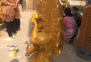 花園孔雀雕塑點擊，多彩藝術(shù)，銅孔雀雕塑承接