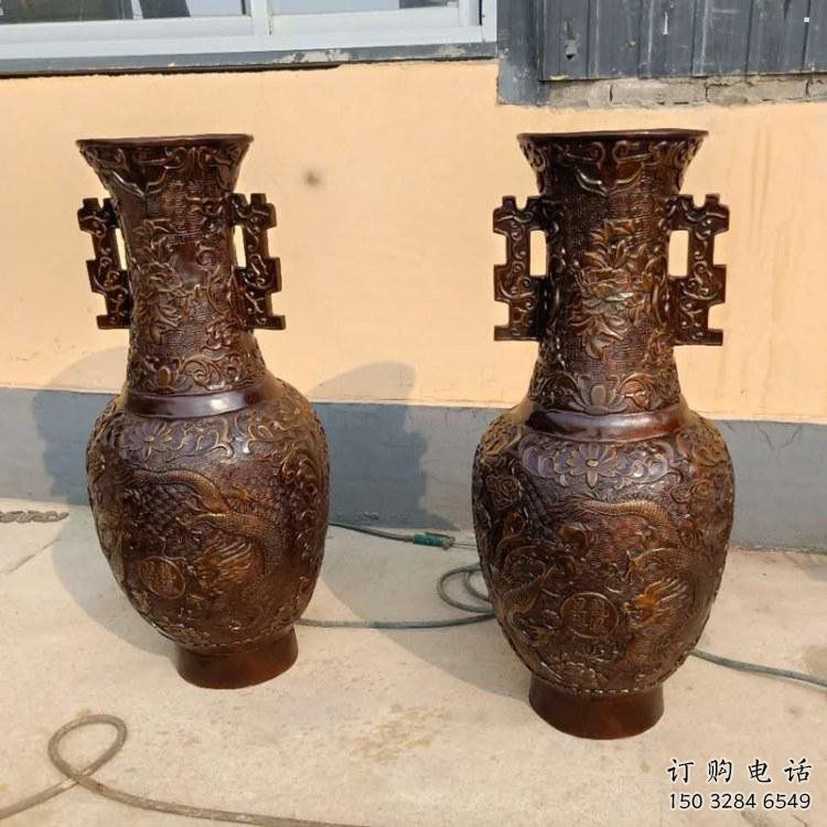 花瓶雕塑精選，景區(qū)雕塑，景觀銅花瓶雕塑提供