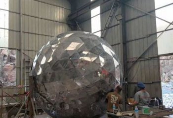 鏡面球雕塑廠家，公園小品，不銹鋼球雕塑訂做