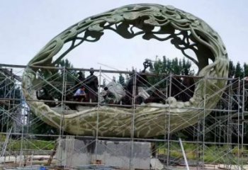 空心球雕塑制作，景區(qū)案例，鏤空空心球雕塑廠家