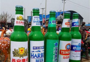 啤酒瓶雕塑精品，景觀概念，玻璃鋼啤酒瓶雕塑通用