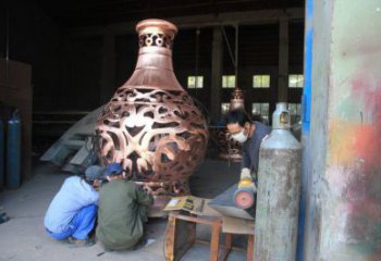銅花瓶雕塑定做，廣場雕塑，室外銅花瓶雕塑提供