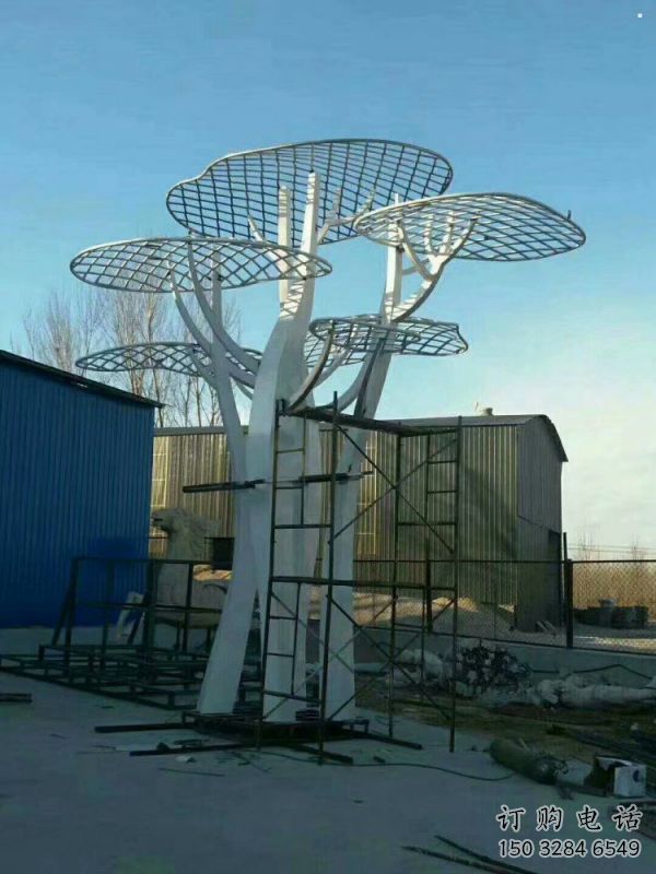 蘑菇樹雕塑制作，景區(qū)雕塑，城市鏤空蘑菇樹雕塑提供
