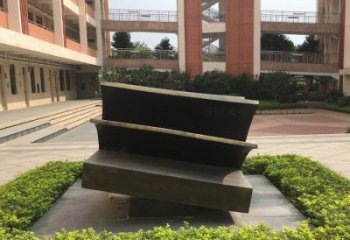 大型疊書雕塑常用，戶外擺放，疊書銅雕塑廠家