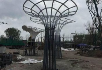 遮陽樹雕塑制造，鏤空雕塑，不銹鋼遮陽樹雕塑廠家