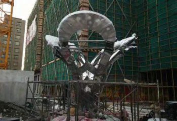 鏡面樹葉雕塑特供，標(biāo)識(shí)雕塑，不銹鋼鏡面樹葉雕塑生產(chǎn)
