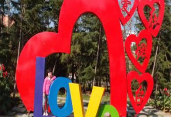 鏤空love雕塑承接，城市裝飾，大型不銹鋼love雕塑公司