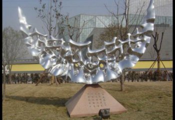 操場月亮船雕塑，鏤空景觀雕塑，噴砂制造