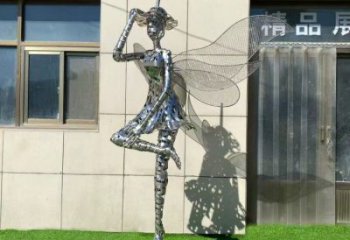 鏤空舞者雕塑生產(chǎn)，景區(qū)案例，鐵藝跳舞雕塑優(yōu)選
