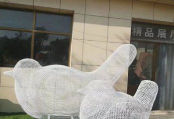 鏤空鳥雕塑工廠標準，多彩藝術(shù)，鐵藝小鳥雕塑供應