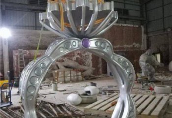 不銹鋼鉆戒雕塑制造，白鋼構(gòu)件，鉆戒雕塑提供