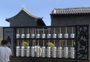 草地算盤雕塑