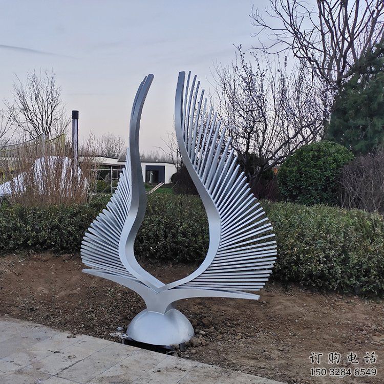 鏡面鳳尾雕塑