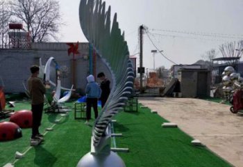 校園翅膀雕塑，拉絲景觀雕塑，抽象主題