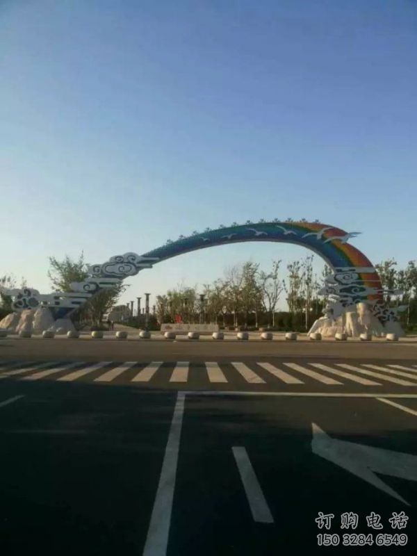 邢臺云朵大門雕塑，公園美陳元素，不銹鋼云朵大門雕塑