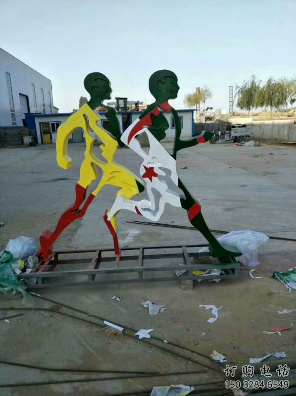 湘潭賽跑雕塑，鏤空工藝制作，不銹鋼烤漆體育人物雕塑