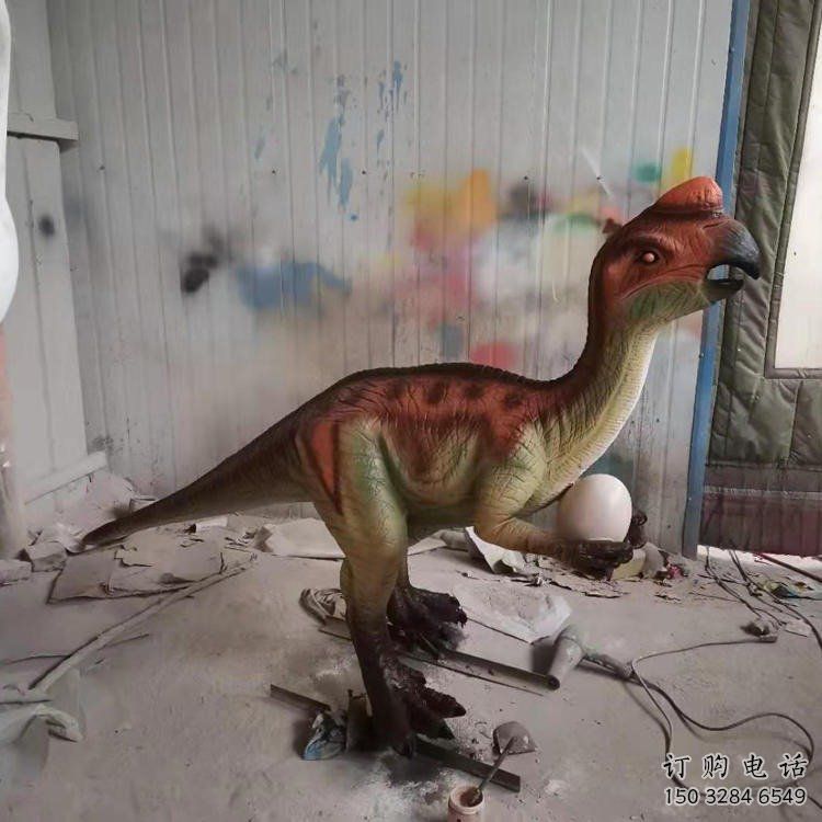 南關(guān)抽象恐龍雕塑制造，動物雕塑，玻璃鋼恐龍雕塑展品