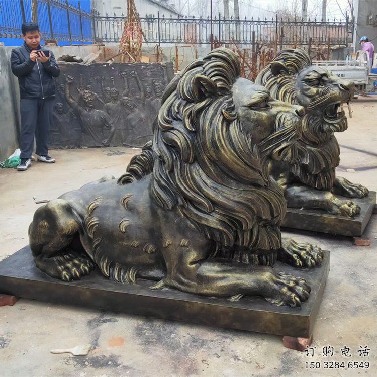 長春大型趴獅雕塑，仿銅動(dòng)物雕塑，玻璃鋼獅子雕塑制作