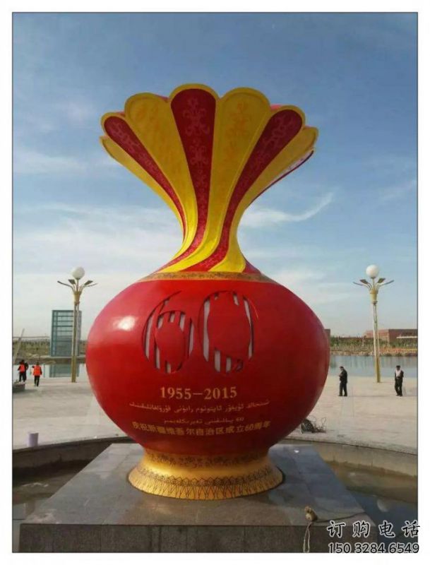 常州花瓶雕塑工廠選用，街道標(biāo)識，玻璃鋼花瓶雕塑批發(fā)