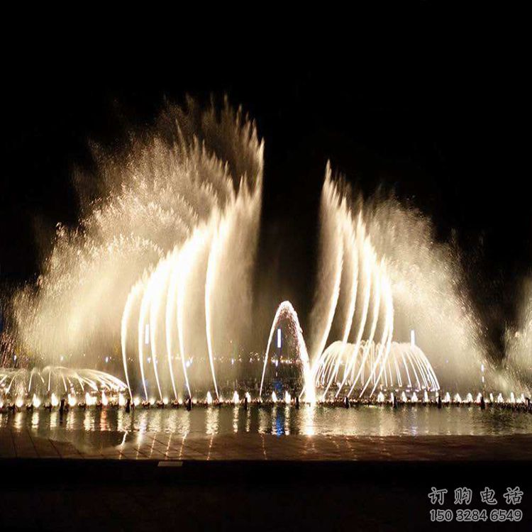 宜春水景程控噴泉雕塑，高噴循環(huán)噴水方式設(shè)計(jì)制作