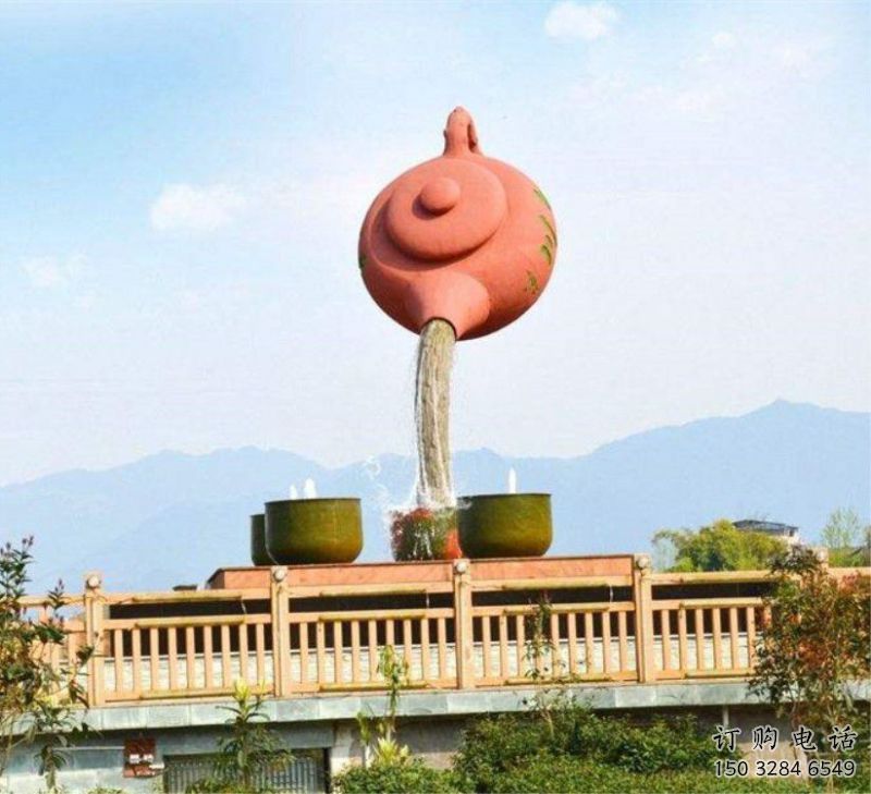 賽罕公園天壺雕塑工廠，不銹鋼材質(zhì)，圓雕形式