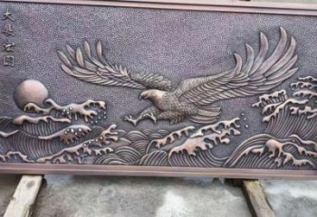 合川老鷹浮雕訂做，景區(qū)雕塑，鍛銅動物浮雕定價